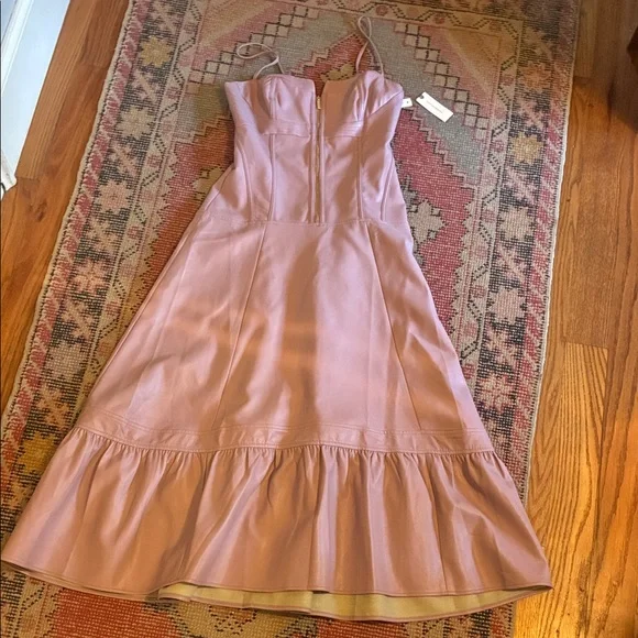 NWT Anthropologie Mauve Women’s faux leather zip up Midi Dress in Dusty Pink - Picture 4 of 4